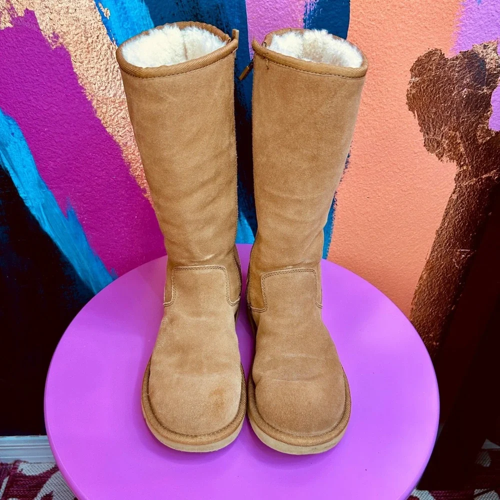 UGG Australia 5235 Tall Suede Shearling Boots Women's Size 7 Chestnut Side Zip